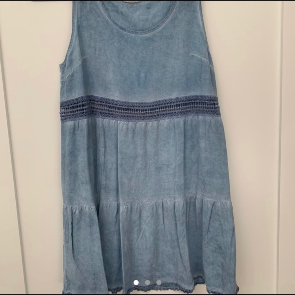 EN CREME washed blue sundress
RETAIL $125